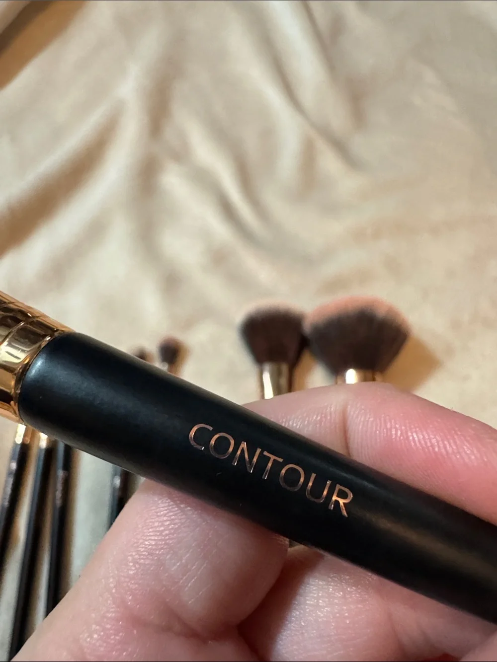 Shaina B 8-Piece Black Handle Makeup Brush Set
